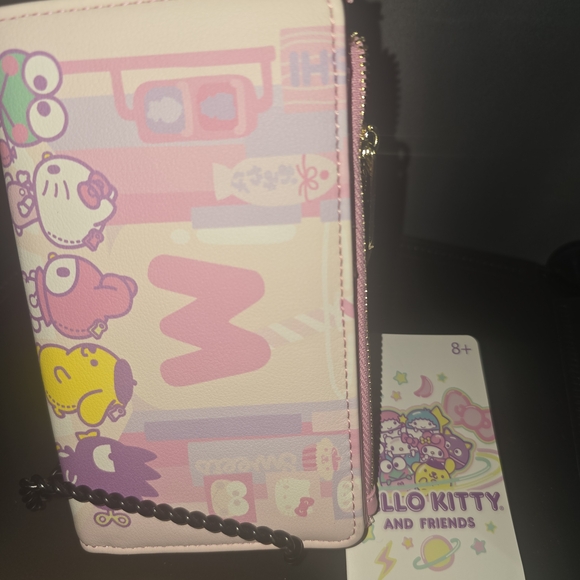 Loungfly SANRIO Hello Kitty Wallet - Picture 2 of 3